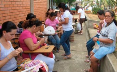 Al menos 300 empleos se aspiran a identificar para igual número de mujeres desempleadas de Cúcuta y el departamento. Archivo