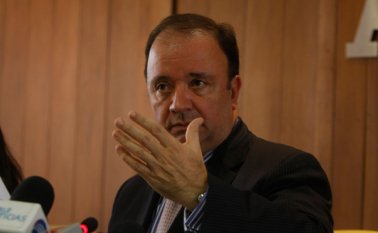 Ministro de Defensa, Luis Carlos Villegas. Archivo