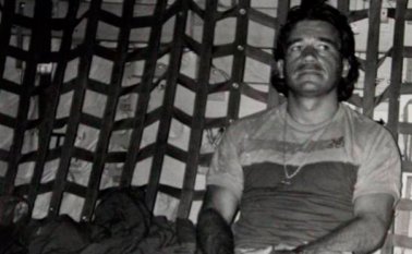 Fue sentenciado a cadena perpetua con más de 135 años en prisión. Luego resentenciado a 55 años. Internet