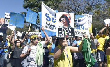 Esta fue la tercera manifestación a gran escala que se ha desarrollado este año, contra el gobierno. AFP