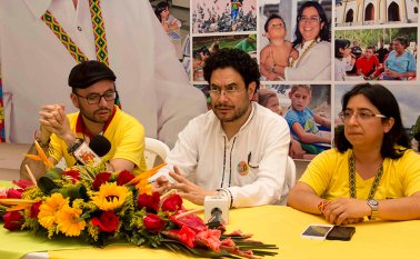 El senador del Polo Democrático Alternativo, Iván Cepeda, y el dirigente de la Unión Patriótica, Gabriel Becerra, presentaron ayer la candidatura de Judith Maldonado Mojica a la Gobernación de Norte de Santander.
La Opinión