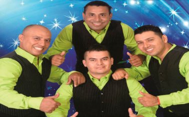 Dulis Pallares, Eder Manzano, Dariam Jimenes y Geovvany Flores, son cuatro de los diez integrantes del grupo. Cortesía