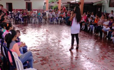 Cada viernes, en un colegio de Ocaña, se cumplen jornadas de integración con los estudiantes. Cortesía