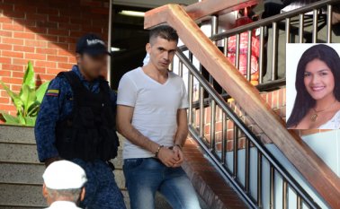 Pedro David Torres Guerrero a su salida del Palacio de Justicia tras la audiencia en la que se le informó que fue hallado culpable. Rodrigo Sandoval