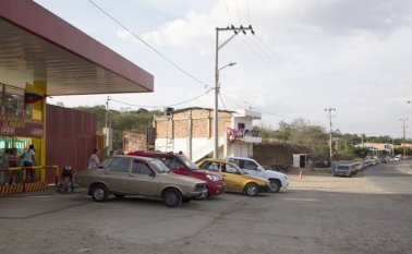 Tres millones de galones de combustible adicional empezarán a despacharse a partir del próximo lunes en Cúcuta y el área metropolitana. Juan Pablo Cohen