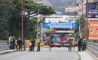 Los deportados podrán regresar a Venezuela a regularizar su situación migratoria. Archivo