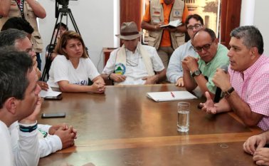 El Gobernadorde Norte de Santander se reunió este miércoles con un grupo de opositores del Acueducto Metropolitano. Cortesía