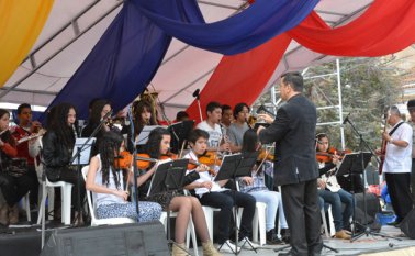 Durante 12 horas la Calle Real se convertirá en un escenario musical, cultural, artístico, educativo y científico. Cortesía