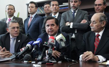 El tema del procezo de paz comenzará a debatirse en el Senado. Archivo