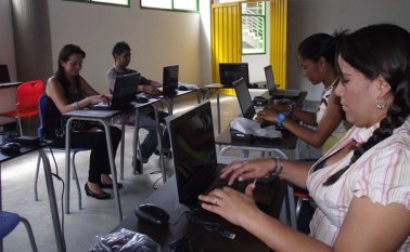 Capacitación del Ministerio de las TIC. Archivo