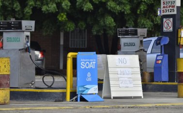 La escasez obedece al reducido cupo que tienen asignado las dos estaciones de servicios que funcionan en esta ciudad. Archivo