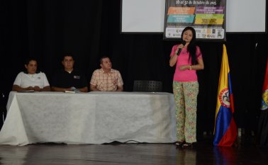 El viernes se inauguró la séptima versión del Festival de Danzas por Parejas Portón de la Frontera.
Esta edición del festival rendirá homenaje al maestro Yimi Cristian Gómez Velasco, coreógrafo que se ha destacado en el país por promover el folclor nortesantandereano.