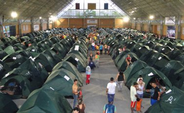 El próximo 25 de octubre la alcaldía de Cúcuta  realizará el acompañamiento humanitario que hasta ahora les presta el Gobierno Nacional a las 253 familias que aún permanecen en el albergue de Interferias. Archivo