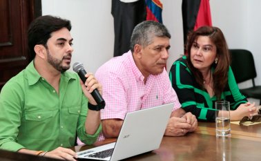 El Gobernador de Norte de Santander, Edgar Díaz Contreras, abrió las votaciones para los Premios Vive Nuestra Música Tomada de Internet