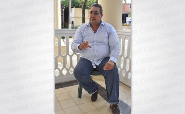 El experto en danzas participó en un conversatorio que se cumplió en el marco del Festival de Danzas por Parejas Portón de la Frontera. Cortesía