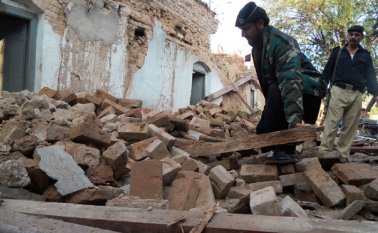 El movimiento telúrico, que duró casi un minuto, sacudió edificios de Kabul, Nueva Delhi e Islamabad y provocó movimientos de pánico en la población. AFP