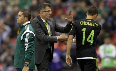 Juan Carlos Osorio ganó su primer partido como técnico de México. AP
