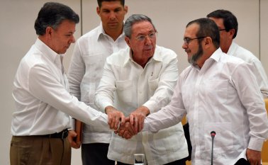 Yo espero que las Farc cumplan con esa fecha: Santos. Archivo