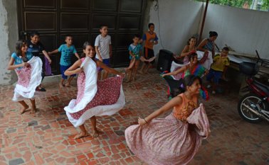 La Ermita, el Aeropuerto, La Libertad y la Primera Etapa de Atalaya son los sectores beneficiados con el programa de danzas. Rodrigo Sandoval