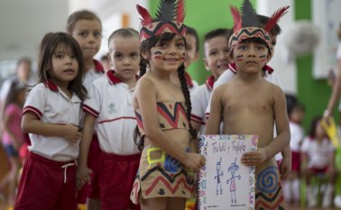 Los niños del Centro de Desarrollo Infantil (CDI) Trigal de la Felicidad representaron cuentos infantiles y presentaron un cuento. Juan Pablo Cohen