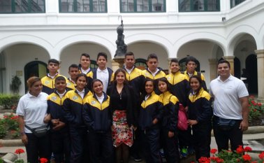 Veintisiete jóvenes pertenecientes a clubes de rugby de Norte de Santander viajaron a Brasil y Venezuela, donde tendrán sendos intercambios deportivos dentro del programa de la Cancillería y la British Council, ‘Try Rugby Colombia’. Cortesía