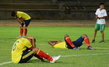 Los goles colombianos fueron anotados por Roberth Mejía (44’), Rafael Tapias (16’) y Maikel Hernández (90’+3). Colprensa
