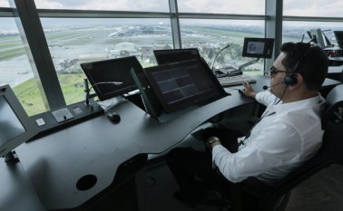 Este miércoles se inauguró la nueva torre de control del Aeropuerto El Dorado de Bogotá y el Centro de Gestión Aeronáutica de Colombia (CGAC). Colprensa