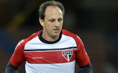 Rogerio marcó 131 goles que durante su carrera. Archivo