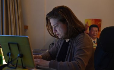 La negativa de renovar una acreditación de prensa y un visado de estadía significa la expulsión. AFP