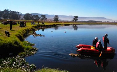 Las autoridades continuarán trabajando en las cañerías pues se encontró una rejilla ubicada antes de la desembocadura del afluente, así como en sus aguas. Colprensa