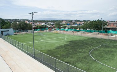 Cancha sintética, patinódromo y pista de bicicross podrán disfrutar desde el mes entrante los vecinos de Siglo XXI y los sectores aledaños. Juan Pablo Bayona
