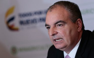 Aurelio Iragorri, pidió a los trabajadores del sector rural mejorar la administración del agua almacenada y fortalecer el manejo fitosanitario. Colprensa