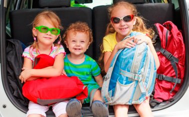 Disfrute de unas merecidas vacaciones sin descuidar la salud e integridad de sus hijos. Internet