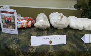 Las autoridades incautaron clorhidrato de cocaína y pasta base de coca en las infraestructuras ilegales. Cortesía