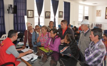 Las viviendas constarán de dos habitaciones, sala, comedor, cocina y baño. Roberto Ospino