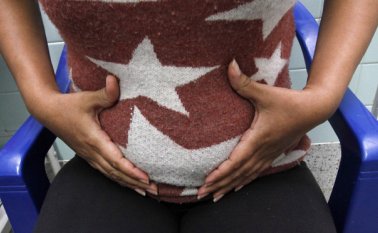 En España, mujer de tres de embarazo tiene zika. Archivo