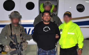 Investigadores de la Dijín de la Policía capturaron en la vereda Quebradaseca del municipio de Buga (Valle del Cauca), a Yony Alberto Grajales Álvarez, alias 'ahijado', nombrado hace pocos días como cabecilla del 'Clan Úsuga' en el sur occidente del país Colprensa