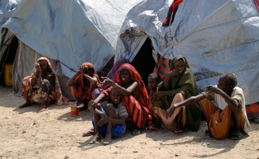Unas 950.000 personas “luchan todos los días para alimentarse” y 4,7 millones de somalíes, cerca del 40% de la población, necesitan ayuda humanitaria. Archivo