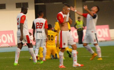 El reflejo de los jugadores del Cúcuta Deportivo no es para menos, luego de sufrir la primera derrota del año en el comienzo de la Copa Colombia. Vanguardia Liberal