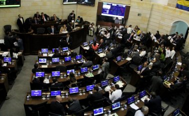 El Congreso de la República retornará mañana a sesiones, para estudiar las modificaciones a la Ley de Orden Público que presentó el presidente. Colprensa