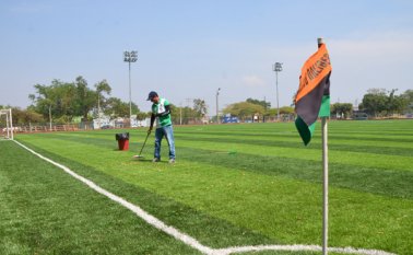 La cancha sintética de Vallesthe cumple mañana dos meses de funcionamiento, a cargo de El Club Deportivo Amigos de La Libertad. Rodrigo Sandoval