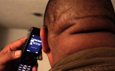 Aunque la comunidad teme denunciar, esta es la única alternativa para evitar estos hechos. Archivo