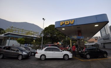 El presidente Nicolás Maduro aununció el miércoles el aumento al precio de la gasolina en Venezuela. AFP