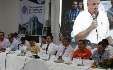 Los gremios de la región solicitaron al gobernador William Willamizar inversión en ciencia e innovación, en carreteras principales y secundarias, y apoyo a los planes de emprendimiento que efectúan diversos sectores productivos del departamento. Obando