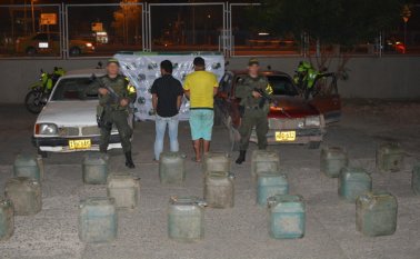 277 galones de gasolina de contrabando. Cortesía