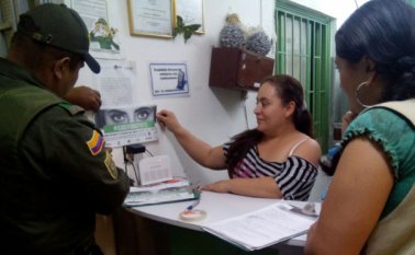 Policía