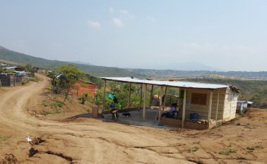 En este negocio estaba Evelio, de 56 años, cuando llegó Graciano, de 43, y le disparó. La Opinión