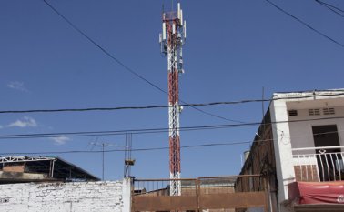 Mientras para las comunidades las antenas se convirtieron en un estorbo, para el ministerio de las TIC representan un avance en el desarrollo de las telecomunicaciones. Archivo