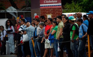 Los problemas de los venezolanos que quieren venir a Colombia y no tienen documentos, nacen de su propio gobierno. Cortesía