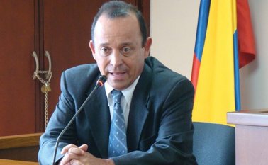 Santiago Uribe, hermano del expresidente Álvaro Uribe Vélez. Archivo